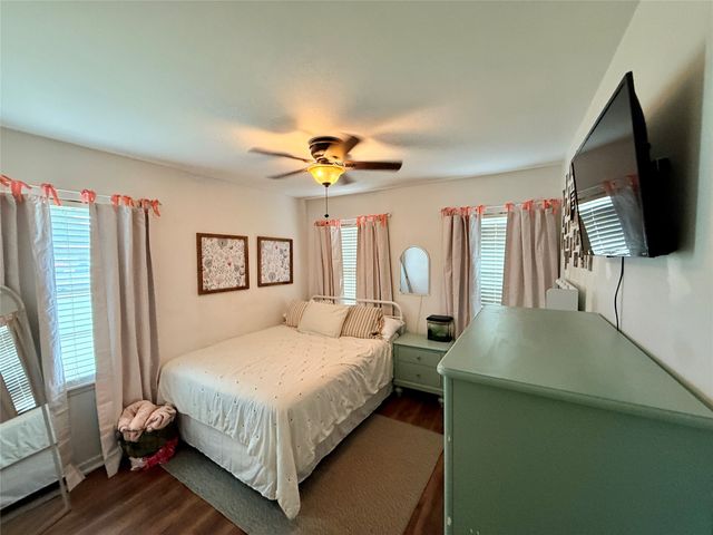 1346 Hillcrest Drive, Graham, TX 76450