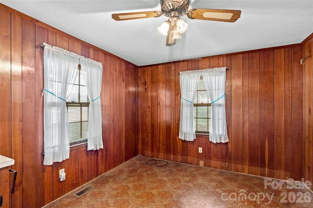 1059 Shearers Road, Mooresville, NC 28115