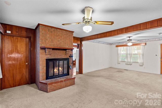 1059 Shearers Road, Mooresville, NC 28115