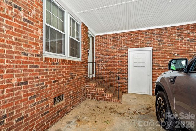 1059 Shearers Road, Mooresville, NC 28115