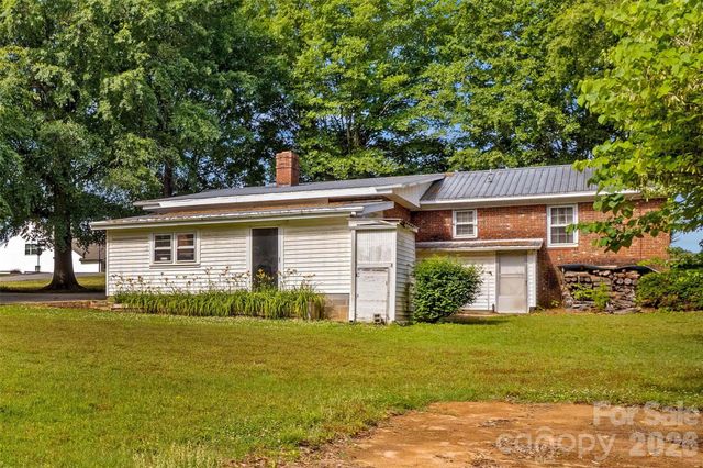 1059 Shearers Road, Mooresville, NC 28115
