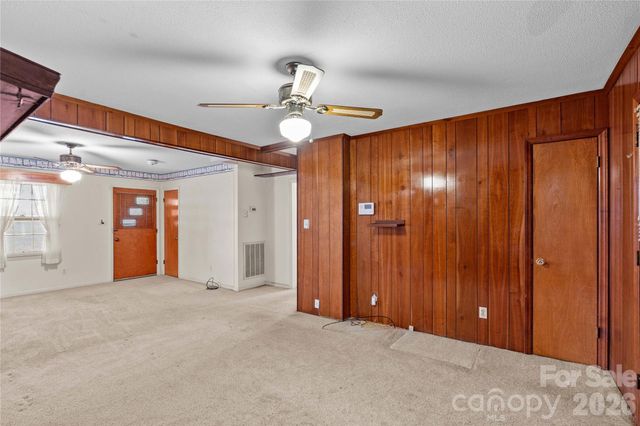 1059 Shearers Road, Mooresville, NC 28115