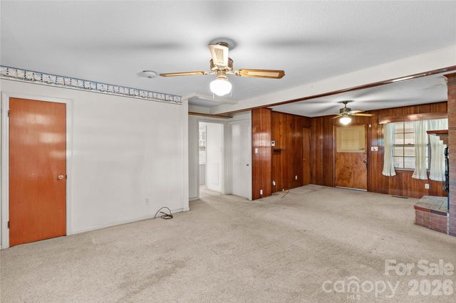 1059 Shearers Road, Mooresville, NC 28115