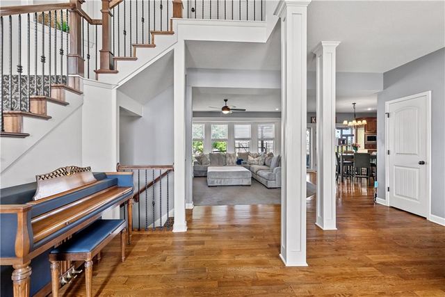 1012 NW 94th Street, Kansas City, MO 64155