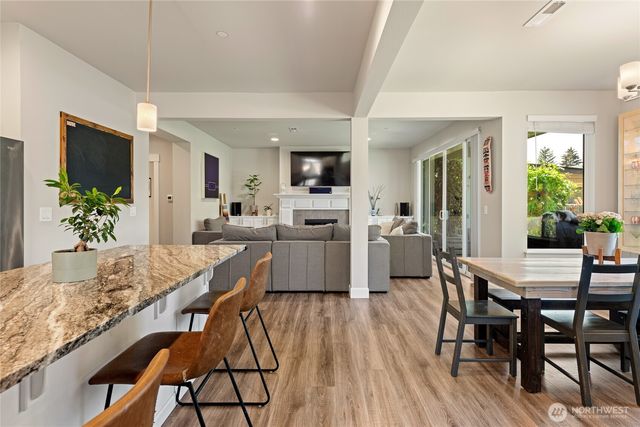 21812 SE 270th Street, Maple Valley, WA 98038