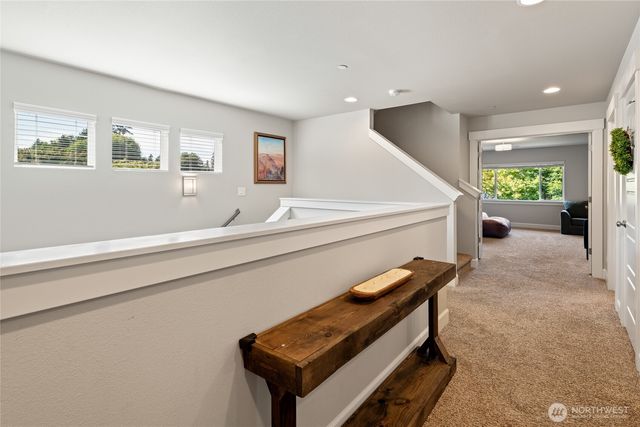 21812 SE 270th Street, Maple Valley, WA 98038