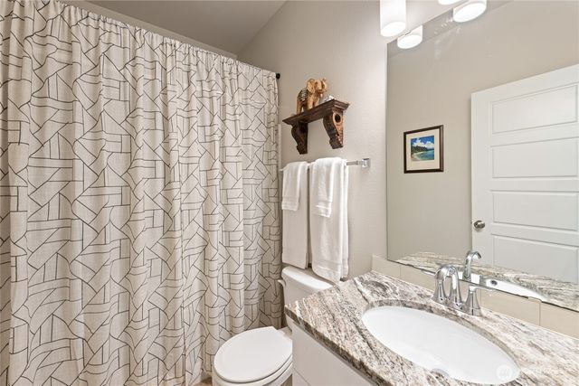 21812 SE 270th Street, Maple Valley, WA 98038