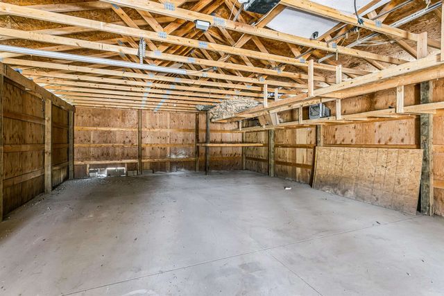 956 N Broadway Rd, Belle Plaine, KS 67013