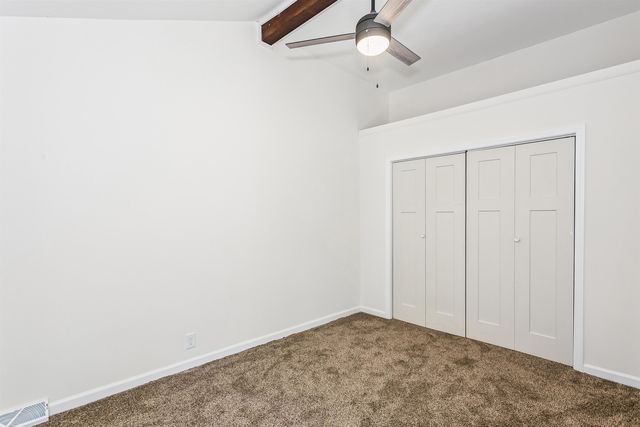 956 N Broadway Rd, Belle Plaine, KS 67013