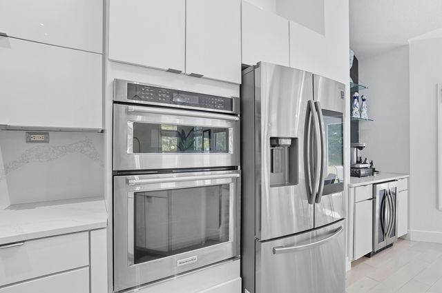 872 Cherry Street, Perrysburg, OH 43551