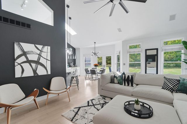 872 Cherry Street, Perrysburg, OH 43551