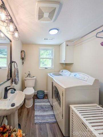 314 Byrd Creek Road, Green Mountain, NC 28740
