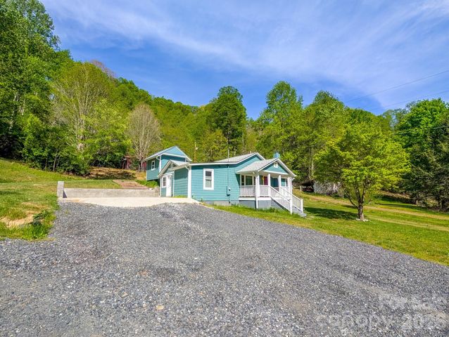 314 Byrd Creek Road, Green Mountain, NC 28740