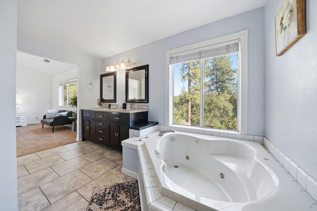 21821 Homestead Road, Pine Grove, CA 95665