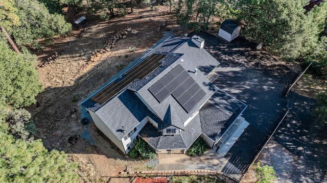 21821 Homestead Road, Pine Grove, CA 95665