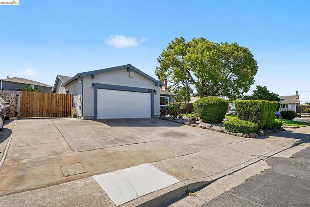 4630 Burgundy Dr, Oakley, CA 94561
