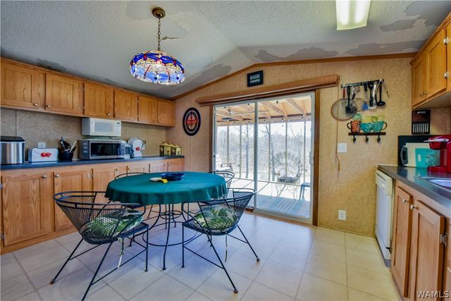 1065 Otter, Akron, AL 35441