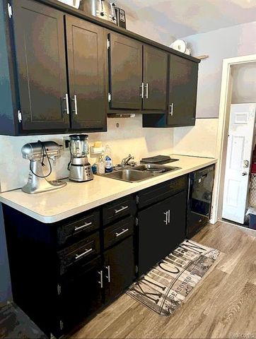 26676 Richard Drive, Warren, MI 48089