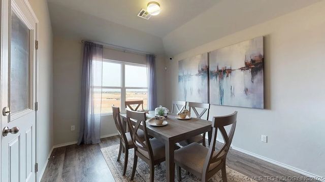 1628 E Gary Street, Broken Arrow, OK 74012