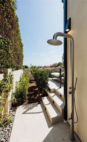2595 Altamar, Laguna Beach, CA 92651