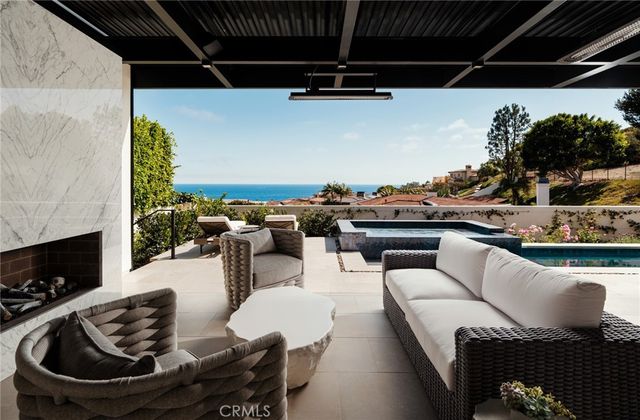 2595 Altamar, Laguna Beach, CA 92651