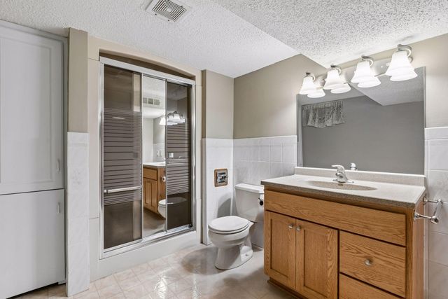 10600 President Drive NE, Blaine, MN 55434