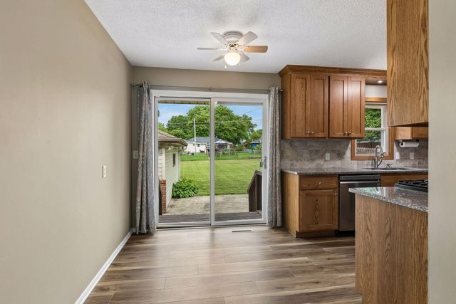 10600 President Drive NE, Blaine, MN 55434