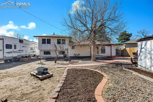 2256 Glenwood Circle, Colorado Springs, CO 80909