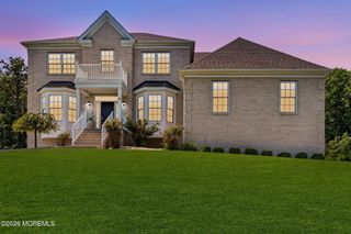 12 Monarch Path, Morganville, NJ 07751