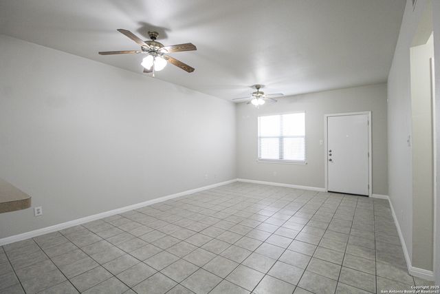 530 Dukeway Apt 2, Universal City, TX 78148