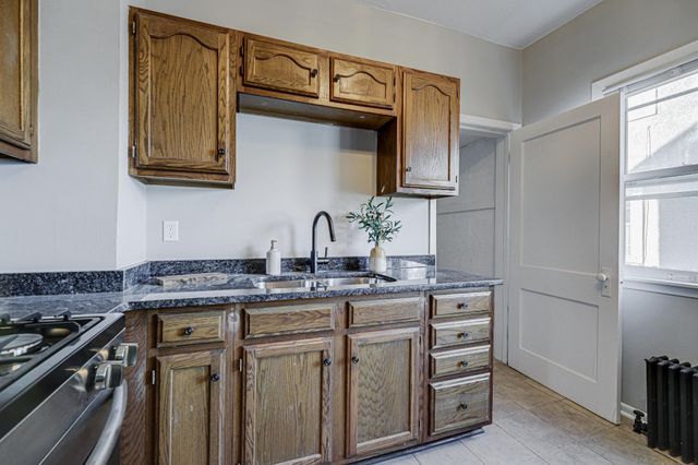 3110 Knox Avenue N, Minneapolis, MN 55411