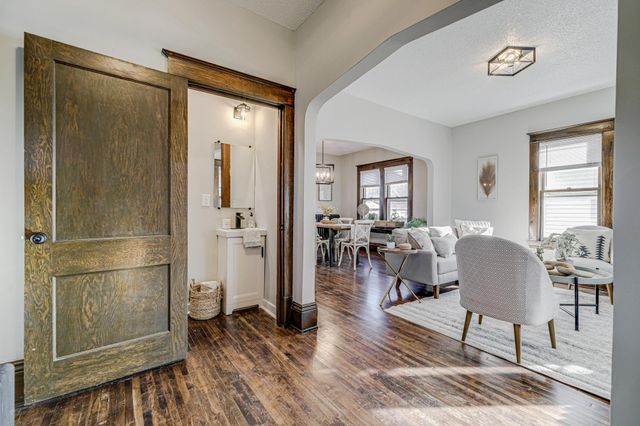 3110 Knox Avenue N, Minneapolis, MN 55411