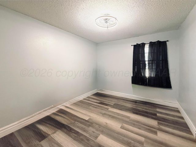 501 Cherry Avenue, Dumas, TX 79029