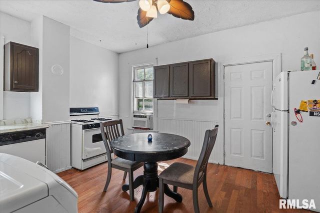 1304 N 3RD Street, Springfield, IL 62702