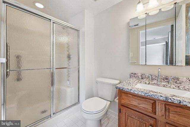 7 DRAKE, Mount Laurel, NJ 08054