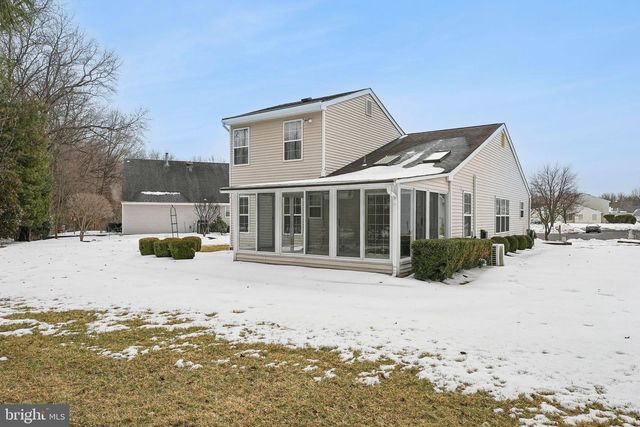 7 DRAKE, Mount Laurel, NJ 08054