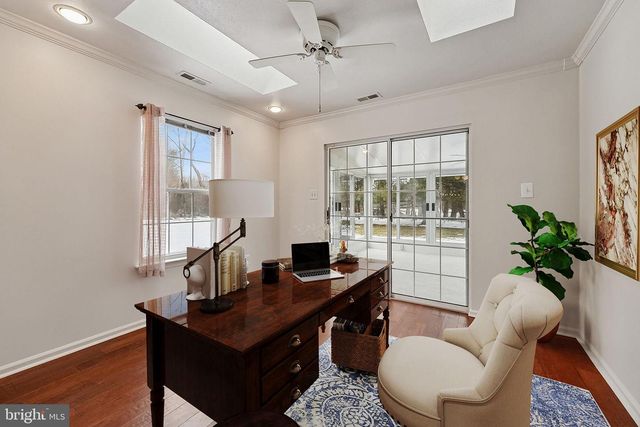 7 DRAKE, Mount Laurel, NJ 08054