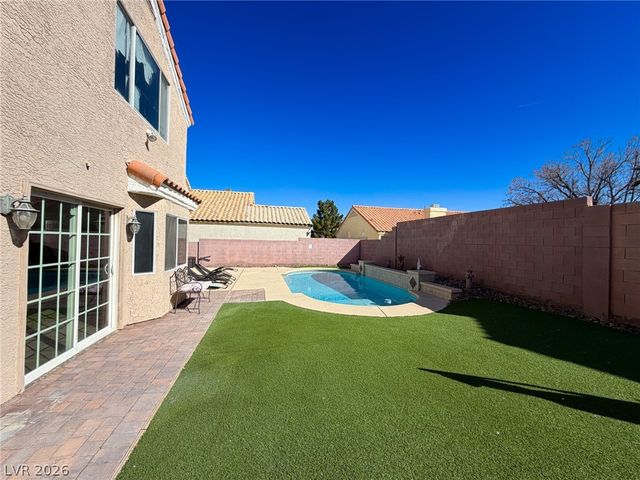 2305 Hedgewood Drive, North Las Vegas, NV 89032