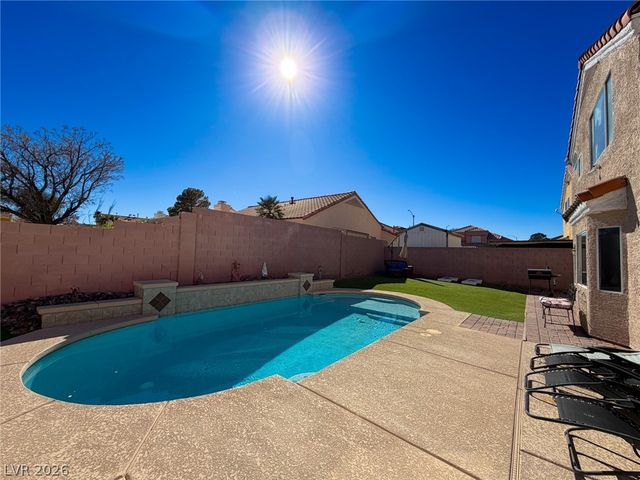 2305 Hedgewood Drive, North Las Vegas, NV 89032