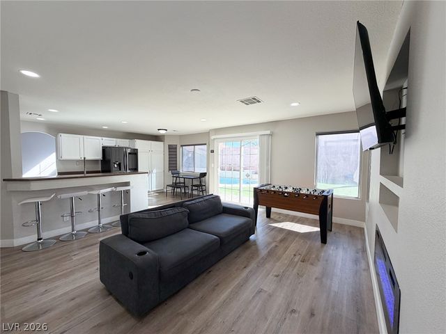 2305 Hedgewood Drive, North Las Vegas, NV 89032