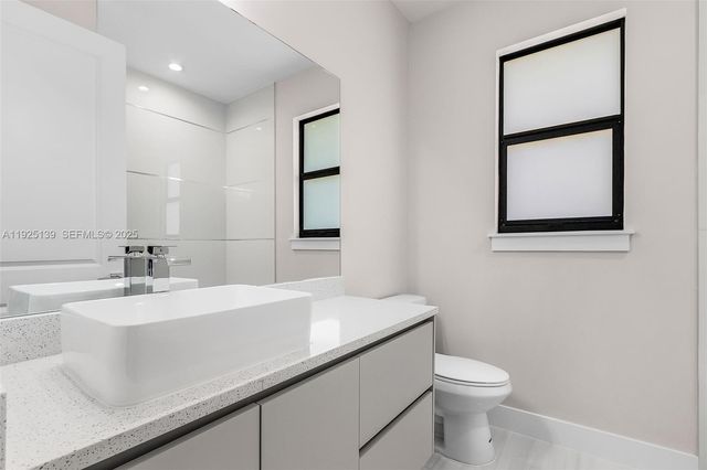 2158 Desoto BLVD S, Naples, FL 34117