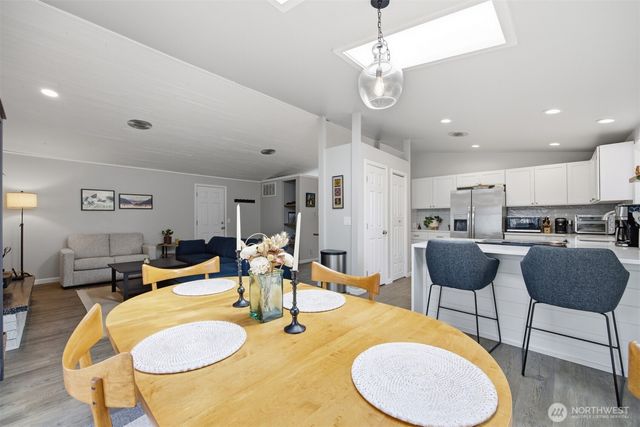 2809 St Clair, Bellingham, WA 98226