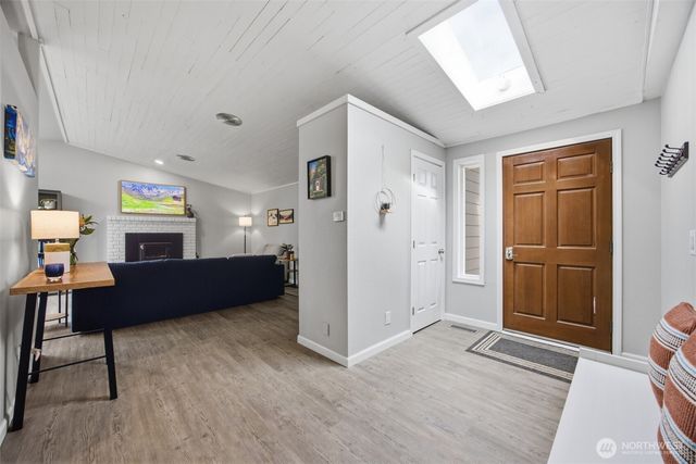 2809 St Clair, Bellingham, WA 98226