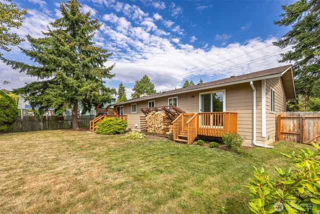 2809 St Clair, Bellingham, WA 98226