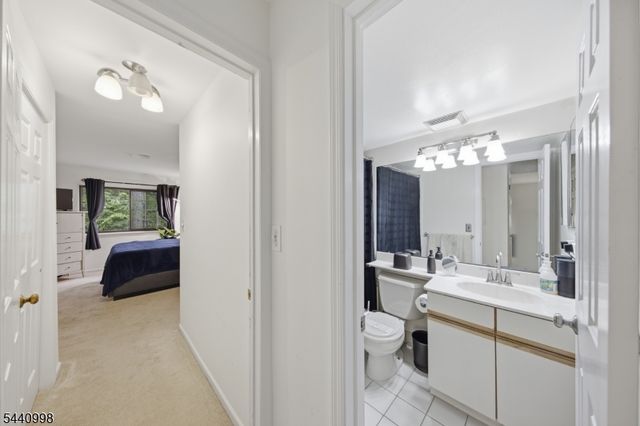 609 Mark Twain Way, Mahwah Twp., NJ 07430