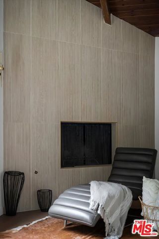 8506 Oak Court, Los Angeles, CA 90046