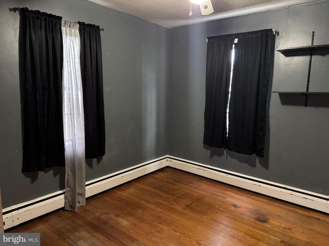 15832 S DUPONT HWY, Harrington, DE 19952