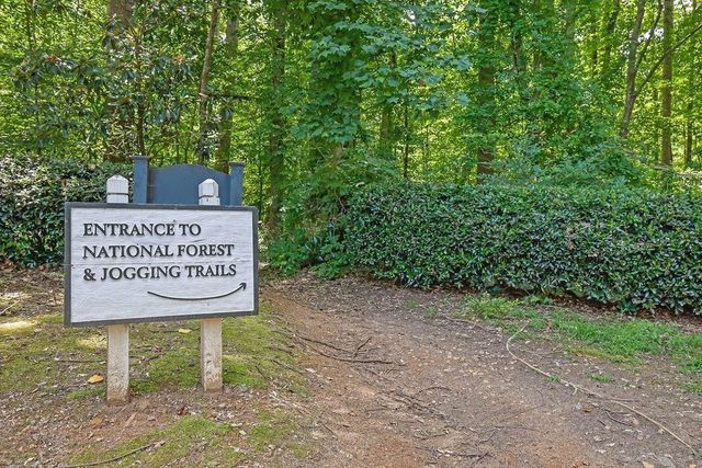 4081 Riverlook SE Parkway 102, Marietta, GA 30067