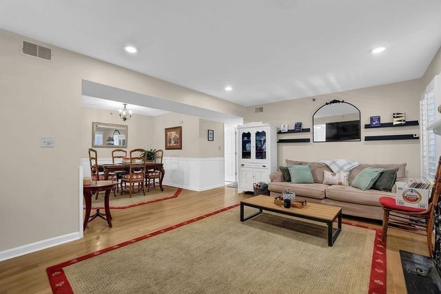 4081 Riverlook SE Parkway 102, Marietta, GA 30067