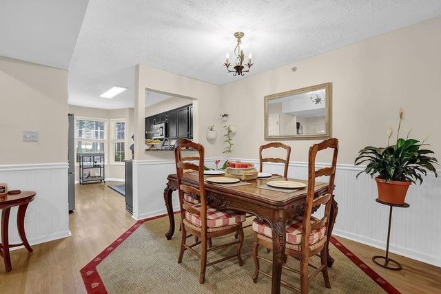 4081 Riverlook SE Parkway 102, Marietta, GA 30067